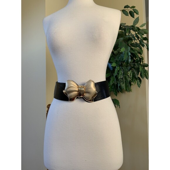 Judith Leiber Black Snakeskin Wide Belt Expandable Gold Bow Buckle Rare main image 6